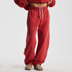 Fabricante de pantalones de chándal holgados personalizados Pantalones de chándal para correr rojos con cordón Pantalones de chándal de pierna ancha - Product Image 2
