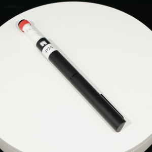 Corps de stylo réutilisable P74 avec fenêtre de dosage |   Couleur/Logo personnalisés |   Corps de stylo à cartouche réutilisable (vide) - Product Image 2