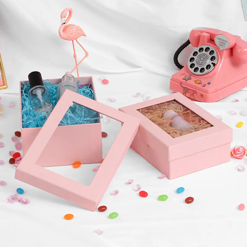 โลโก้ที่กำหนดเองหน้าต่างพีวีซีโปร่งใส Love Pink เครื่องสำอางของขวัญกล่องบรรจุภัณฑ์