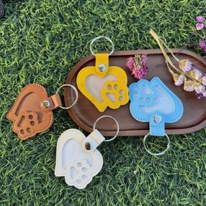 Wholesale PU Leather Heart Shape Pet Paw Print Photo Keychain Custom Pet <b>Memorial</b> <b>Keyring</b> Gift Pet Lover <b>Keyring</b> Accessory - Product Image 2