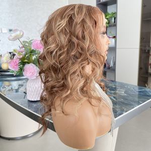 Perruque Lace Frontale 13x6 en Cheveux Synthétiques, Boucles Serrées Caramel Mèches Blondes, Offre Spéciale pour Femmes Noires - Product Image 4