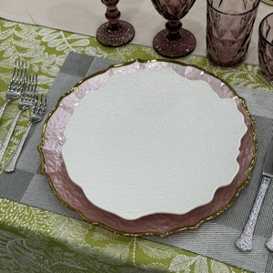 <span class=keywords><strong>Assiette</strong></span> <span class=keywords><strong>rose</strong></span> simple moderne 13 ''Assiettes de présentation en verre à rebord doré pour décoration de fête d'hôtel - Product Image 3