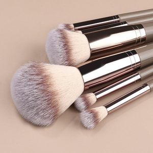 Ensemble de 15 pinceaux de maquillage professionnels avec sac pour le visage, les sourcils, les fards à paupières, le fond de teint - Cadeaux de Noël et de Thanksgiving - Product Image 4
