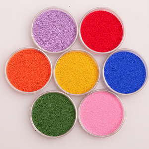 Perlas de Jojoba Coloridas/Perlas de Vitamina E para Desinfectantes de Manos, Champú con Perlas de Diferentes Colores y Tamaños, COLORLETS PELLETS 98% - Product Image 3