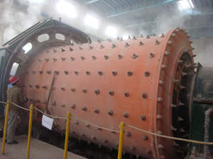 מטחנת כדורים מקצועית קטנה וזולה עם מנוע AC לטחינת אבן גיר וכריית זהב - Product Image 3