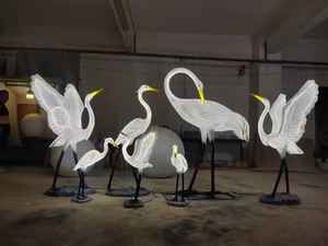 Luz Decorativa LED 3D Personalizada con Forma de Garza, Estructura de Resina y Fibra de Vidrio, IP65, para Jardín, Césped, Eventos al Aire Libre, Diwali, Ramadán - Product Image 1