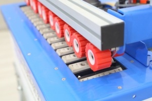Machine automatique <span class=keywords><strong>de</strong></span> chantournage et <span class=keywords><strong>de</strong></span> réparation <span class=keywords><strong>de</strong></span> bords en PVC pour meubles en <span class=keywords><strong>bois</strong></span>, pour chants droits - Product Image 5