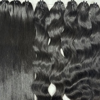 Tissage de cheveux humains ondulés naturels bruts à double trame, donneur unique, vente en gros de paquets de cheveux bouclés indiens non traités