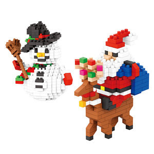 Mô hình quy mô 1:8 đồ chơi thu nhỏ Santa Claus xe trượt tuyết nai sừng tấm hạt nhỏ Khối quà tặng giáng sinh mới cho trẻ em Xây Dựng Bộ - Product Image 1