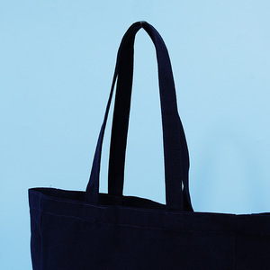 Sacs fourre-tout en toile personnalisés Yu Chen, noir et blanc, avec impression de logo pour usage promotionnel - Product Image 2