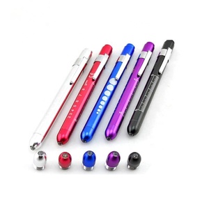 Lápiz de Luz para Enfermeras con Medidor de Pupilas, Lápiz de Luz LED Médico para Enfermeros y Doctores - Product Image 2