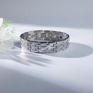 Meilleur <span class=keywords><strong>bracelet</strong></span> en acier inoxydable pour homme avec perle magnétique à énergie scalaire quantique à la mode pour la fête <span class=keywords><strong>des</strong></span> pères Idée <span class=keywords><strong>cadeau</strong></span> à la mode - Product Image 6