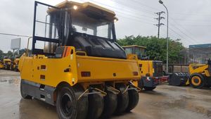 Suministro Directo de Fábrica: Rodillo Compactador Estacionario de 26 Toneladas XP263 CLG6526E con Motor, Bomba, Cojinete, Engranaje y Neumático 6526E - Product Image 5