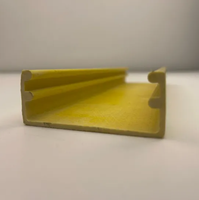 Profilés en U en fibre de verre FRP extrudés, service de découpe et de pliage de profilés structurels