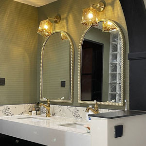 <span class=keywords><strong>Miroir</strong></span> mural de style luxueux à <span class=keywords><strong>prix</strong></span> de gros, cadre sculpté imitation or, <span class=keywords><strong>miroir</strong></span> décoratif léger pour salle de bain et décoration intérieure - Product Image 4