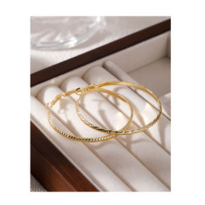 Aretes <span class=keywords><strong>de</strong></span> Diseño Exclusivo y <span class=keywords><strong>de</strong></span> Alta Gama, Populares en <span class=keywords><strong>Europa</strong></span> y América, con un Toque <span class=keywords><strong>de</strong></span> Lujo y Sofisticación. - Product Image 4