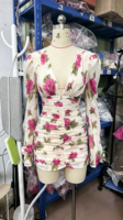 LM R924 Robe Mini Florale Rose Blanche à Manches Longues Bouffantes, Col Halter, Froncée, Moulante, Style Y2K, Décontractée, avec Collier Ras-du-Cou à Motifs Floraux