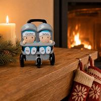 Ornement de Noël en résine poussette jumeaux, date de naissance nouveau-né, roues argentées, haute qualité, durable, souvenir moderne à suspendre à l'arbre