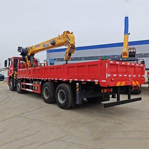 Camion-grue SHACMAN 8*4 avec grue Xugong 16T à flèche en 5 sections pour la levée de charges lourdes dans les infrastructures urbaines et rurales - Product Image 4