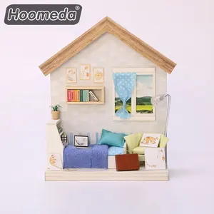 Hongda Diy دمية خشبية منزل مصغر مع سرير وأريكة دمية منزل الملحقات الأثاث