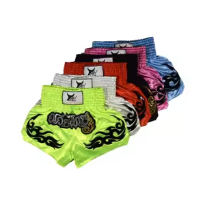 Shorts de Muay Thai, de <span class=keywords><strong>kick</strong></span>-<span class=keywords><strong>boxing</strong></span> et de MMA personnalisés, durables, imprimés par sublimation 100% polyester, <span class=keywords><strong>pour</strong></span> hommes et femmes, toutes saisons - Product Image 2