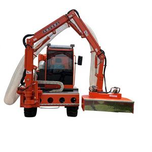 Grande tondeuse à fléaux diesel avec système d'aspiration automatique et bras hydraulique pour l'aménagement paysager des bordures routières - Product Image 1