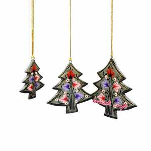 Adornos navideños de madera pintados a mano, adornos navideños para pintar, recortes de madera - Product Image 1