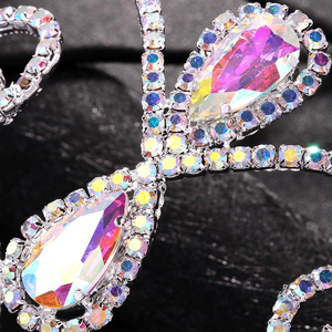 عرض خاص عصابة رأس بوهيمية من حجر الراين بلون هندسي - Product Image 4