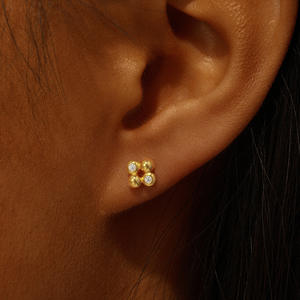 Boucles d'oreilles pendantes fines en argent sterling S925, motif œil de cheval distinctif, avec diamant et pompon, à tige plate, cadeau - Product Image 5