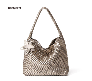 Bolso hobo tejido a mano de alta calidad con decoración de estrella, correa única y gran capacidad para mujer. - Product Image 4
