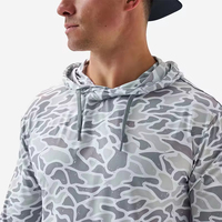 Aangepaste comfortabele bamboe heren performance camouflage visshirt met capuchon, sneldrogend, UV-bescherming, gesublimeerd, UPF50