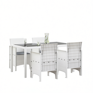 Set di 4 Sedie da Giardino in Polipropilene Bianco, Arredamento da Esterno Elegante e Resistente alle Intemperie - Product Image 1