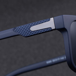 Gafas de Sol Partagas al por Mayor, Modernas y a la Moda, con Logotipo Personalizado, Montura Cuadrada de PC, Lentes TAC Polarizadas con Protección UV400 para Hombre - Product Image 2