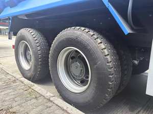 Camión Volquete Usado Económico Howo371 4x8 31 Toneladas, Pocas Horas de Trabajo, Motor Cummins de 249KW, Modelo 2024, Euro4/Euro5, Gran Oferta - Product Image 5