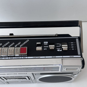 <span class=keywords><strong>Reproductor</strong></span> <span class=keywords><strong>de</strong></span> Casetes <span class=keywords><strong>Portátil</strong></span> Eléctrico Vintage, Radio, Grabadora, Altavoz BT, AM/FM, MP3, Boombox para el Hogar, Hotel, Uso en Exteriores - Product Image 4