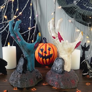 อุปกรณ์ตกแต่งโต๊ะทำงานวันฮาโลวีน งานฝีมือเรซิ่นรูปซอมบี้ ข้อมือผี อุปกรณ์ตกแต่งธีมความตาย ที่วางจอยเกม - Product Image 1