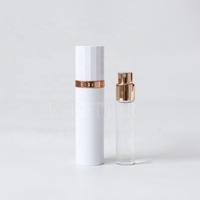 Atomizador de Plástico Único E-better de 10 ml, Botella de Spray con Diseño Magnético y Tapa Magnética para Perfume y Fragancia