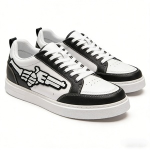 Chaussures de basketball pour hommes en cuir véritable de haute qualité, marque OEM, chaussures basses pour la marche, chaussures de sport, logo personnalisé, chaussures de skateboard - Product Image 2