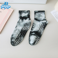 Chaussettes de Pilates neutres personnalisées Tie-Dye, vente en gros, broderie personnalisée, logo, chaussettes en coton 32*2S de haute qualité