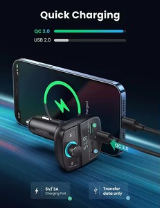 شاحن سيارة <span class=keywords><strong>UGREEN</strong></span> مع جهاز إرسال FM ومحول راديو، 3 منافذ USB مع تقنية QC/PD 3.0، يدعم المكالمات بدون استخدام اليدين لأجهزة آيفون - Product Image 3
