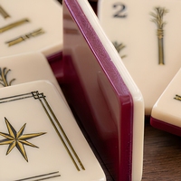 Jeu de Mahjong américain personnalisé en acrylique fin à 2 couches, couleur rouge vin, motif Ginkgo, 160 tuiles, vente en gros, cadeau personnalisé