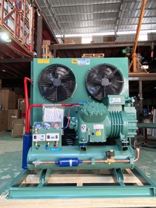 Equipo de congelador de cámara fría de acero inoxidable de 30 HP con compresor de refrigerante Unidad de refrigeración de aire de condensación refrigerada por aire de <span class=keywords><strong>4</strong></span> ventiladores - Product Image 2