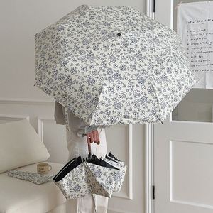 Parapluie pliant compact OEM personnalisé avec logo, motif floral vintage, poignée en bois, protection UPF50, revêtement noir, pour femme, idéal comme cadeau - Product Image 4