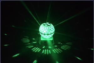 <span class=keywords><strong>WF</strong></span> lumières rotatives colorées contrôle du son cristal boule magique lumière laser pour salle de fête ktv - Product Image 6