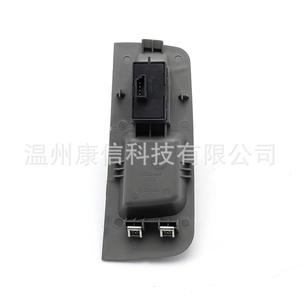 Interrupteur de vitre Fiat Palio 12 vitres, état neuf, 100197302 - Product Image 1