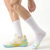Chaussettes de basketball professionnelles pour jeunes, avec logo personnalisé, tricotées, séchage rapide, antidérapantes, respirantes, pour hommes, ODM