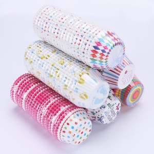 Standart renkli Cupcake gömlekleri 500 adet/paket, hiçbir koku, gıda yağ sınıfı geçirmez pişirme kağıt bardaklar - Product Image 5