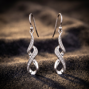 Boucles d'oreilles pendantes en argent sterling 92,5 de qualité supérieure, fabriquées à la main, pour femmes, forme goutte d'eau classique, bijoux de mariage et de fête - Product Image 3