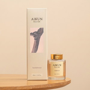 Aikun Low MOQ 100ml Cream Square Glass Gold Cap Sticker Box Custom Scent Long Lasting <b>Reed</b> <b>Diffuser</b> Set for Desktop Niche Brand - Product Image 1