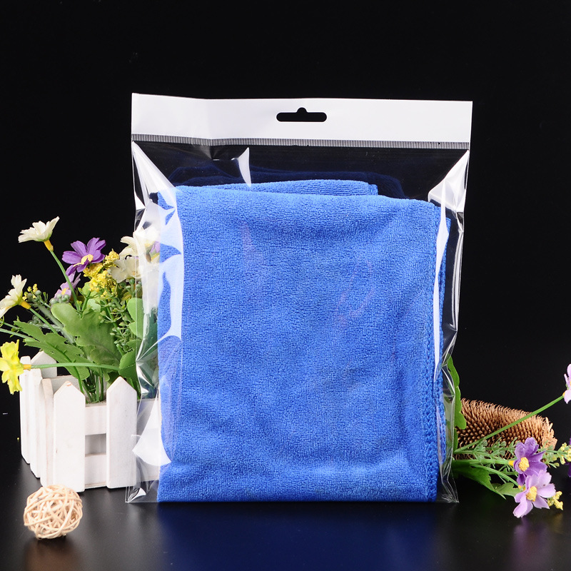 Bolsa OPP transparente con orificio para colgar